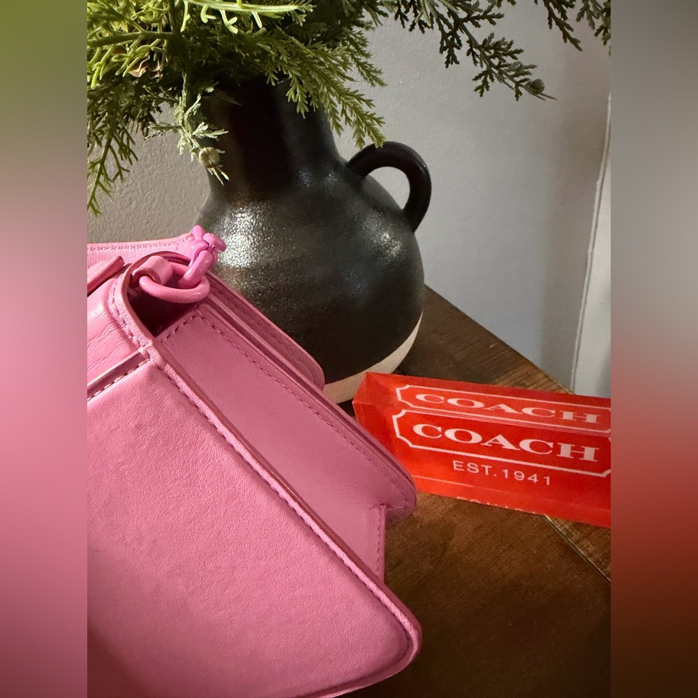 Coach Pink Juno Bag - Picture 5 of 16